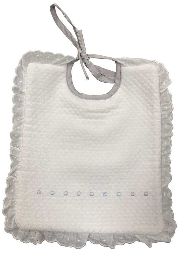 Babete de Bebê com Renda e Bordado